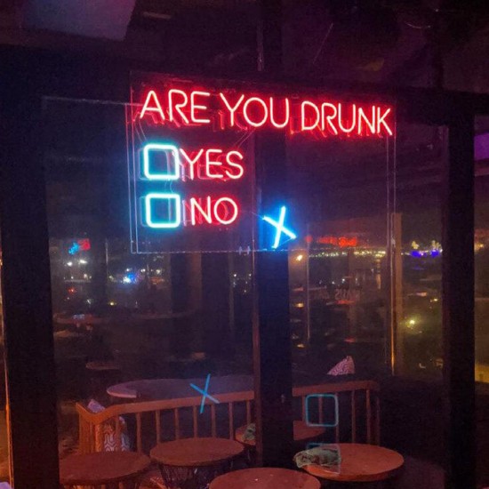 Are You Drunk Neon Işıklı Şeffaf Pleksi