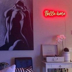 Belle Âme Neon Işıklı Şeffaf Pleksi